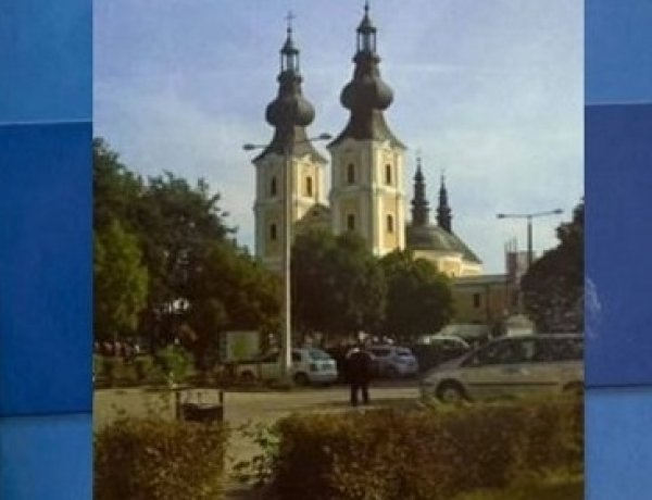 Dallamok szárnyán - zenés könyvbemutató a Móricz Zsigmond könyvtárban