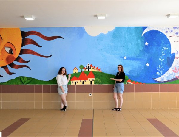 Fernando Lopez Nyíregyházán – Brazil meseillusztrátor figurái a kórházi óvodában