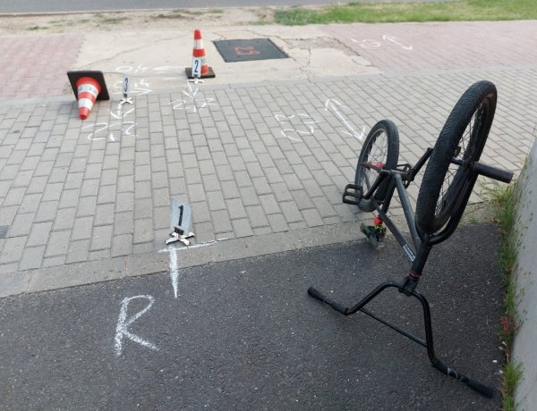 Két kerékpáros ütközött össze a Bethlen Gábor és a Síp utcai kereszteződésben