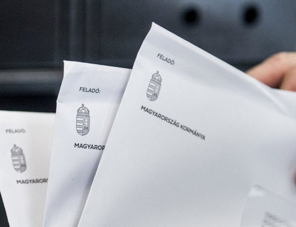 Eddig mintegy 400 ezren töltötték ki a nemzeti konzultációt                 