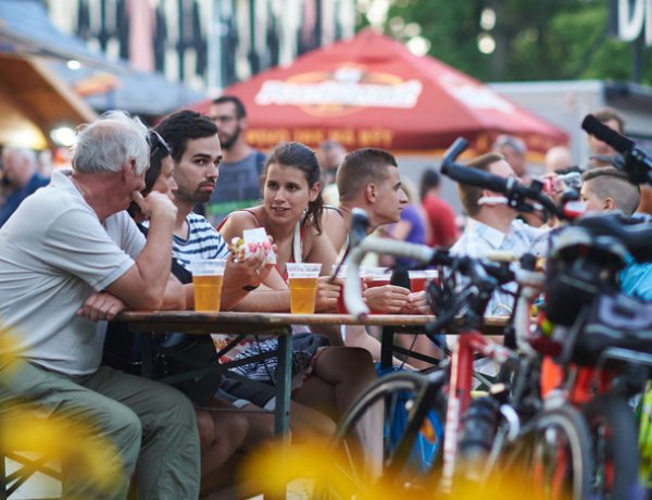 FInom falatok és 80 féle sör a X. Sóstóserfeszten!                    