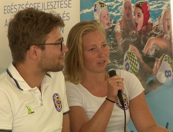 Európa-bajnok vendégek - Újabb példaképek érkeztek a vízilabdásokhoz                      