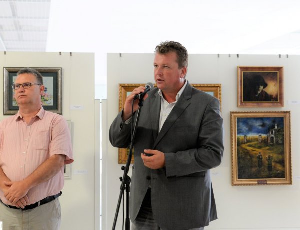 Alkotó idősek – Szépkorúak alkotásaiból nyílt kiállítás a Kulturális Központban