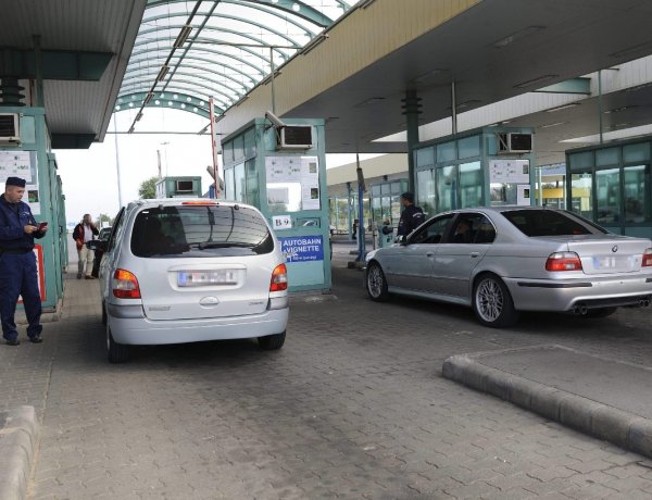 Jelentősen megnőtt a várakozási idő Szerbia felé a határon           