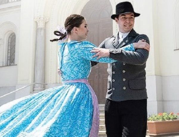 Nyíregyházi  Folk Fél Hét - Három kitűnő program, három felejthetetlen élmény