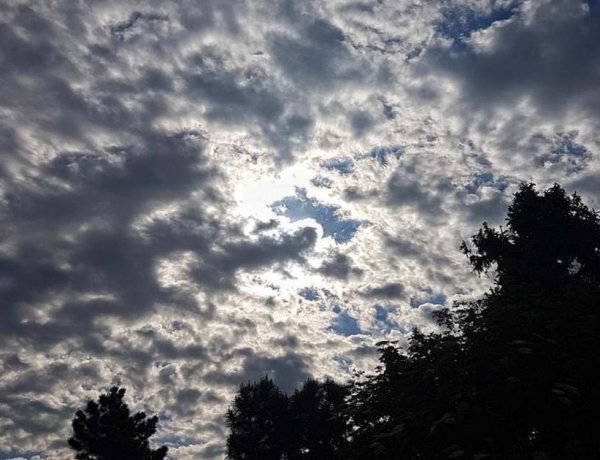 Időjárás: Érkezik a hidegfront és vele a felfrissülés       