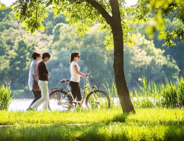 Várostörténeti kerékpártúra Nyíregyházán                          