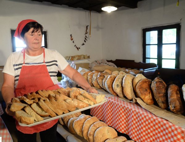 Új kenyér ünnepe a Sóstói Múzeumfaluban - Nézze meg helyszíni fotóinkat!