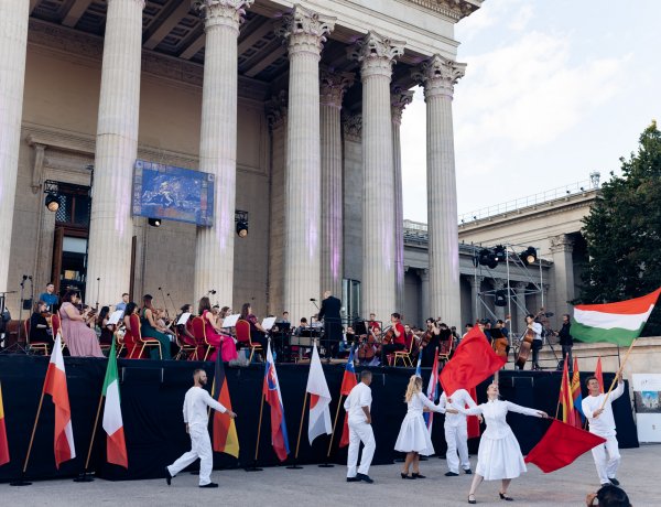 Tizenhat ország tehetségei mutatkoztak be a Kodály Zoltán Ifjúsági Világzenekar koncertjén