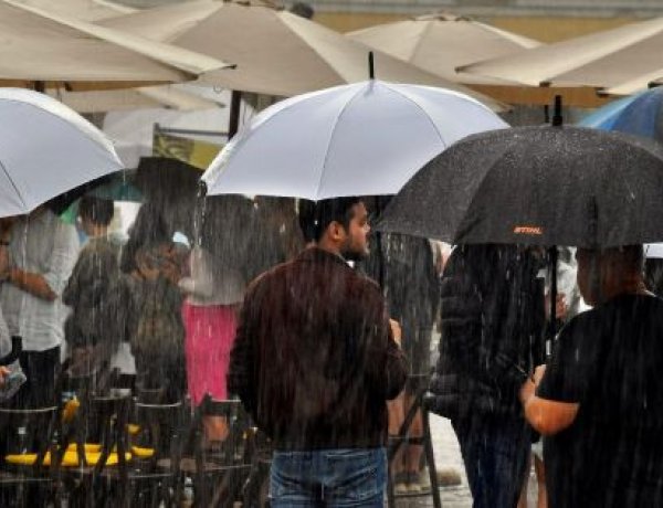 Időjárás: Hétfőn semmiképp nem maradhat otthon az esernyő   