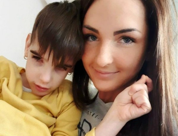 Nyíregyháziak az Angyalom Emlékdíj döntőjében! Szombat éjfélig lehet szavazni!