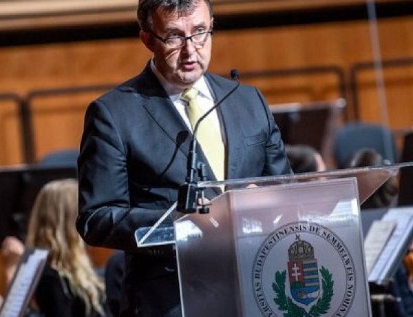 Palkovics: A magyar felsőoktatás korszakhatárhoz ért                      