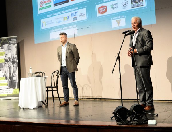 Változatos, gazdag repertoárral várja újra nézőit a nyíregyházi teátrum