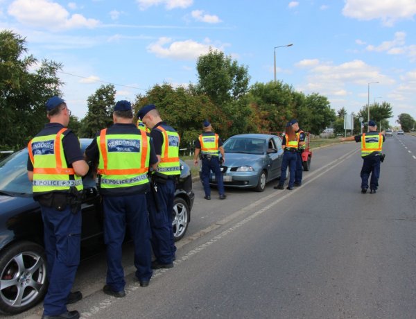 Közlekedési és körözési akció Nyíregyházán                                    