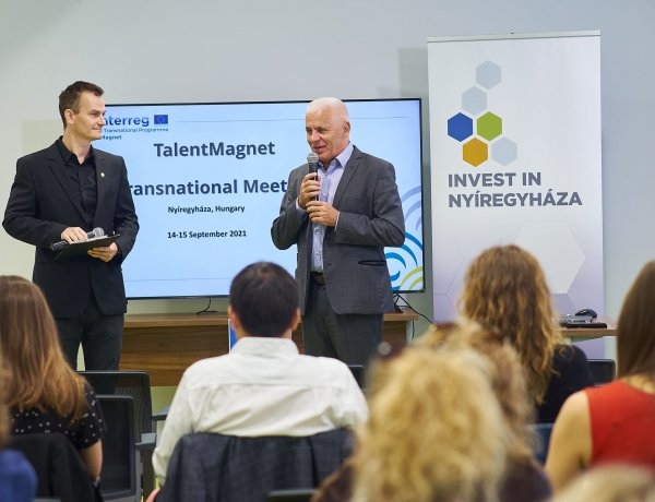 TalentMagnet találkozó – Tíz országból érkeztek vendégek az ipari park kft.-hez