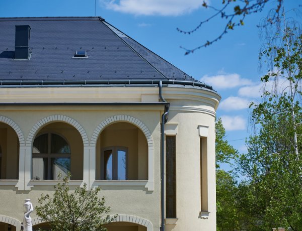 Új tárlatokkal várja az érdeklődőket a Kállay Gyűjtemény                      