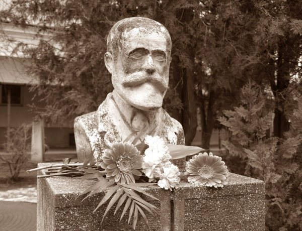 Amiről az utcák mesélnek... Jubilál a Jókai! 3.             