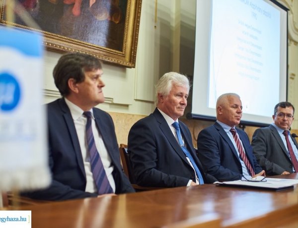 30 éves a Primom – Eddig közel 16 milliárd forintnyi hitelt helyezett ki az alapítvány