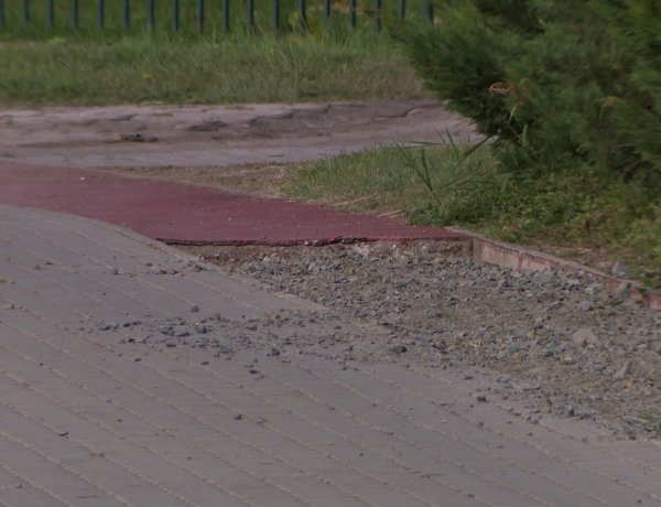 Újabb fejlesztés Sóstón: megújul a rekortán futópálya                         