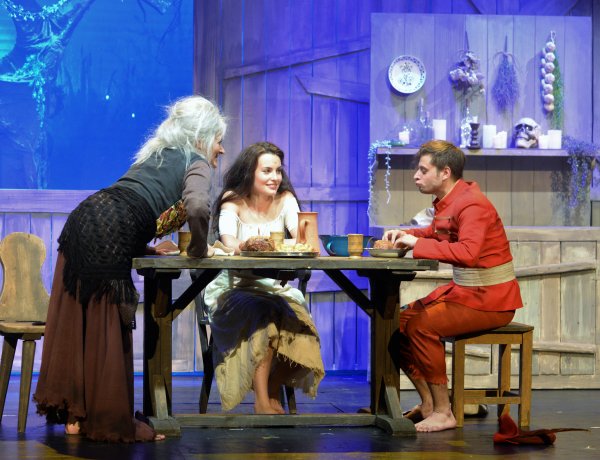 Játék, varázslat, önazonosság – A Móricz Zsigmond Színház idén is várja a legkisebbeket