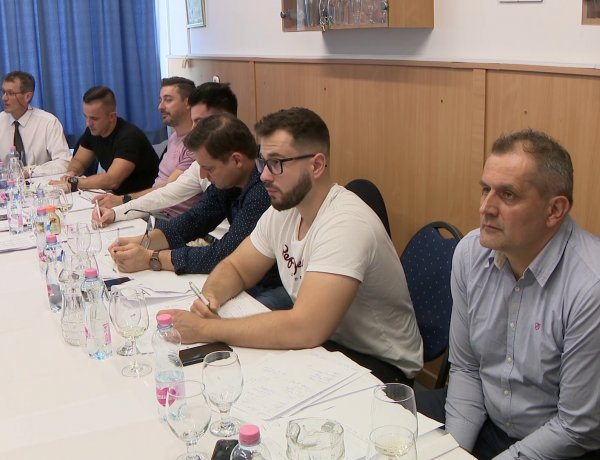 Sommelier-képzés Nyíregyházán – Régóta várt tanfolyam indult hétfőn a Sipkayban