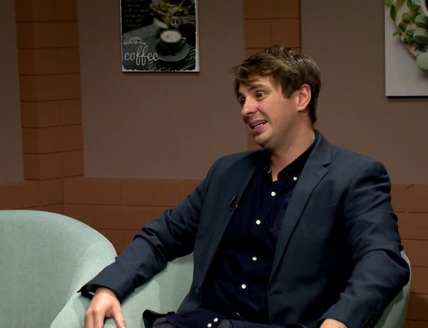 Rák Zoltánnal, a Móricz Zsigmond Színház művészével a Sziesztában beszélgettünk