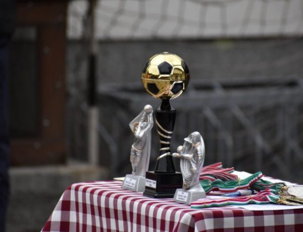 Szenzációs mérkőzések a Szent Imre Kupán                                  