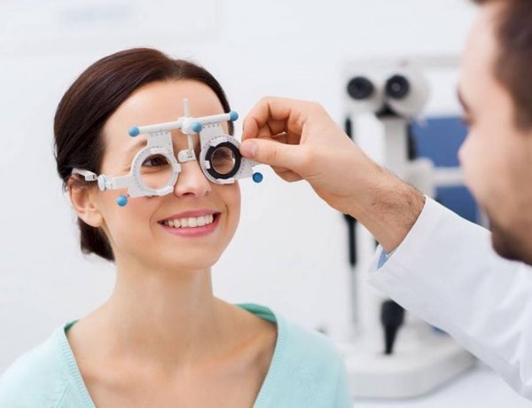 Októberben akár díjmentesen ellenőriztetheti látását és szemüvegét   