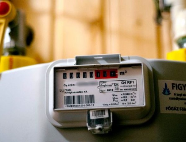 Történelmi rekordon az európai energiaárak - A kormány megvédi a rezsicsökkentést