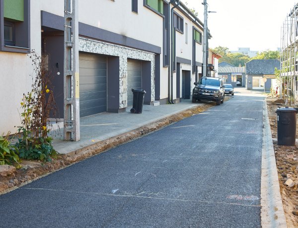 Tovább folytatódik az ötmilliárd forintos útépítési program Nyíregyházán