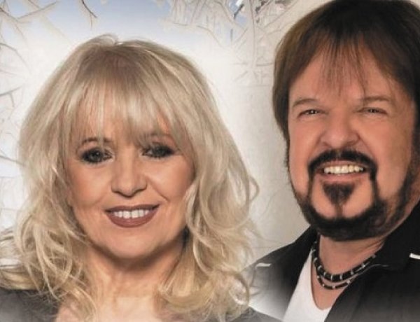 Angyalmadár   -   Ádám és Éva Neoton Karácsony Nyíregyházán 