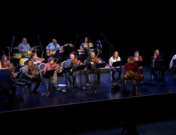 Jazz és népzene, klasszikusan – Az Üveghegyen túl                              