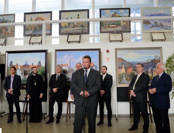 A magyar Szent Korona vármegyéi: túllépni Trianon árnyékán