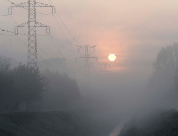 Sűrű köd lepte el az ország egyes részeit