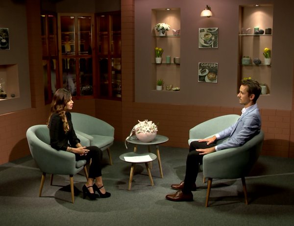 Közösségi futás, téli mozgás és egészségvédelem: dr. Bana Richárddal beszélgettünk a Szieszta Pluszban