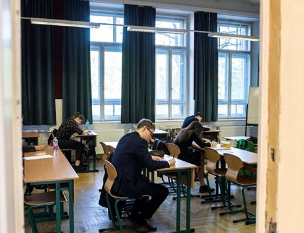 Még nincs vége az őszi érettséginek, ma kezdődnek a középszintű szóbelik