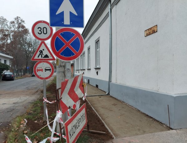 Folytatódik Nyíregyházán a járdaépítési, -felújítási program