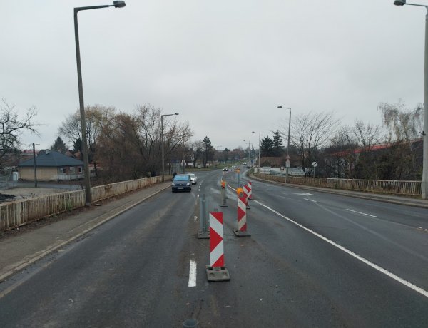 A Tiszavasvári úti felüljáró felújítási munkálatai ebben az évben az utolsó fázishoz érkeztek