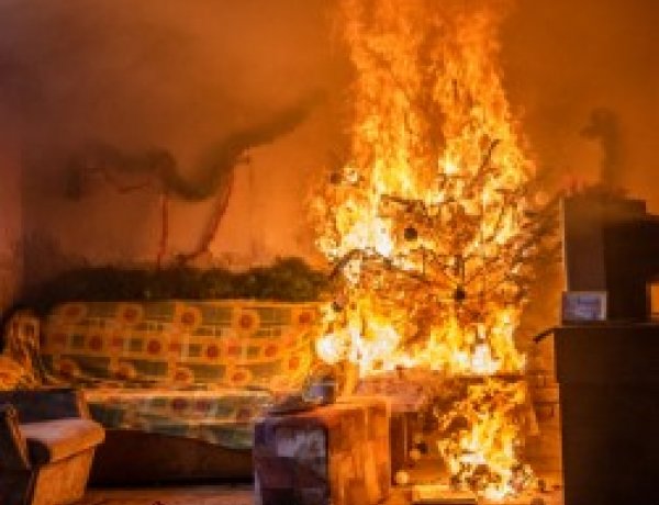 Katasztrófavédelem: vasárnap meggyújtottuk az első adventi gyertyát!