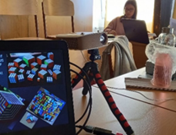 Virtuális Erasmus partnertalálkozó a Bemben