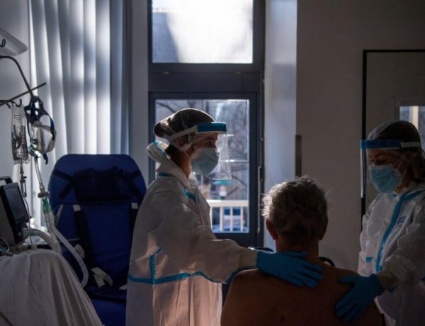 EMMI: A kormány a járványügyi készültséget is meghosszabbította