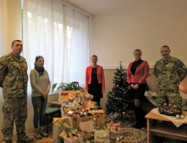 Önzetlen összefogás a nyíregyházi Damjanich laktanyában