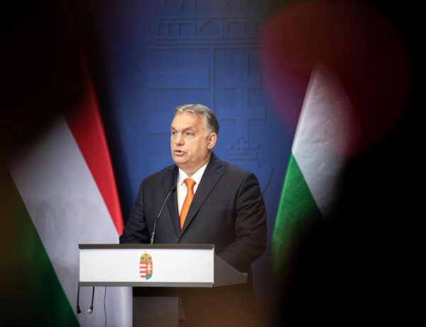 Orbán Viktor: folytatódik az oltásra épülő védekezés