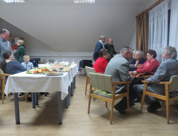 Sóstóhegyi nemesi adomány – Szebbé tették a rászorulók és nagycsaládosok karácsonyát