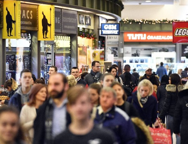 Karácsony után megindul az ajándékok cseréje a boltokban