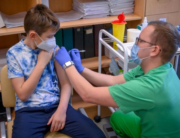 Oltási napok az 5-11 évesek részére, december 29-én és 30-án a Jósa András Oktatókórházban