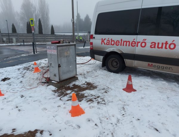 Erősáramú kábelek helyreállítását végzi a TITÁSZ