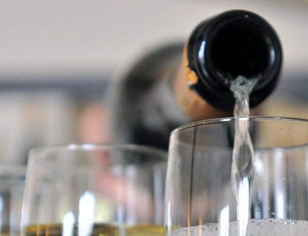 Virsli- és pezsgővásár: elkezdődött a magyarok szilveszteri rohama