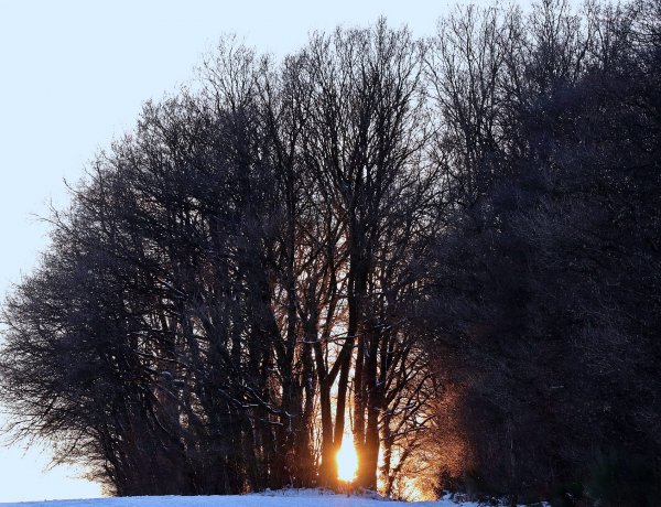 Remény a mínuszok között: több órára is kisüthet a nap
