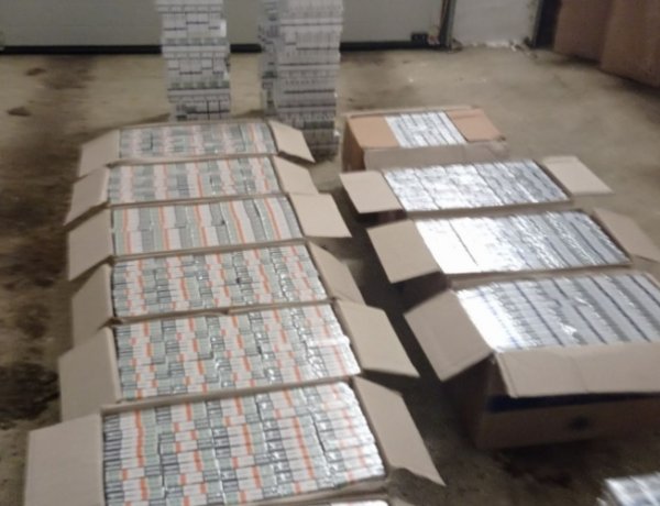 Tizenötmillió forint értékű csempészett cigaretta 